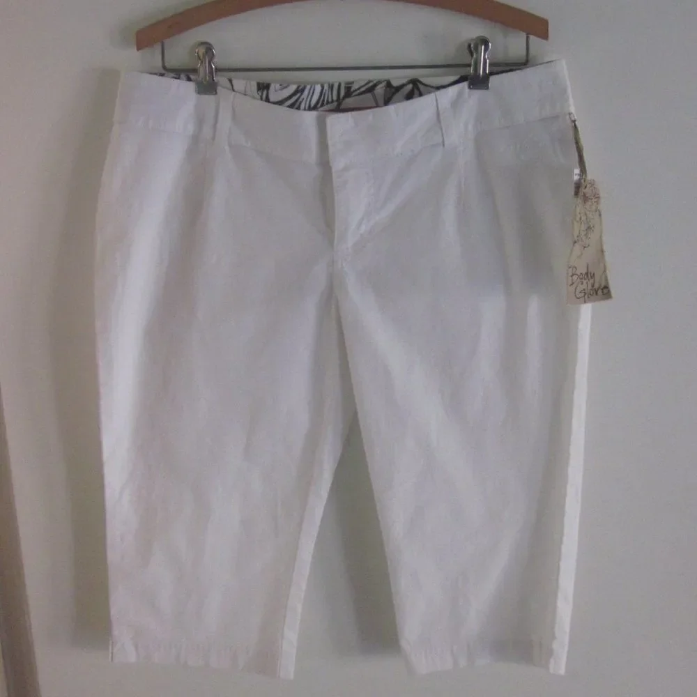 Body Glove White Cotton Shorts Juniors Size 11 NEW  36